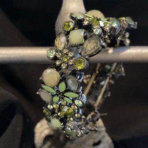 Olive green bling vintage style rhinestone bracelet